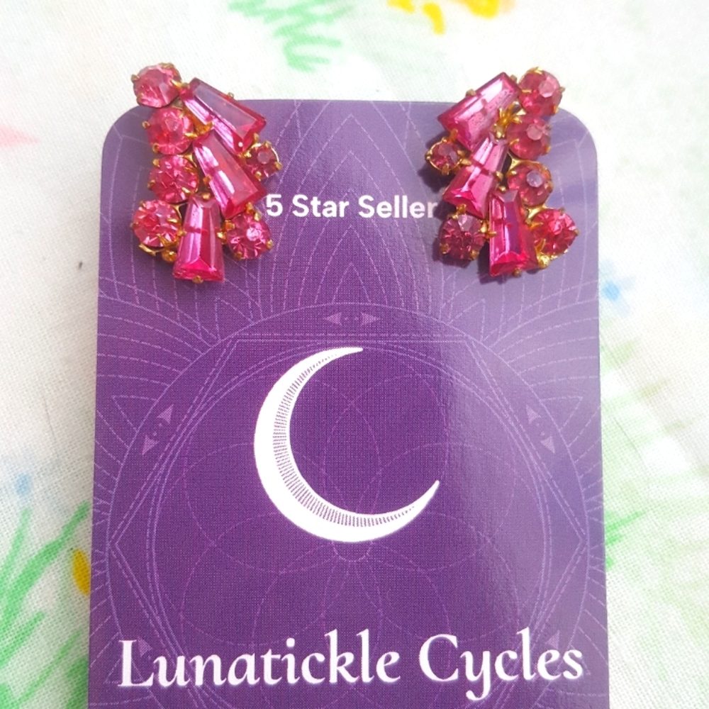 🌙1930's ArtDeco Pink CzechGlass Screwback Earrings - Picture 1 of 13